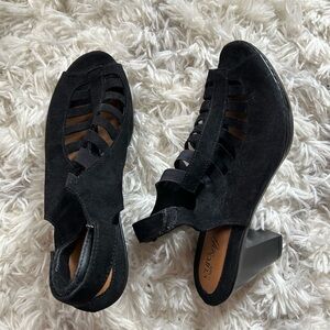 ☀️3/$25 Eurosoft Vesta heeled sandals.  Black 9